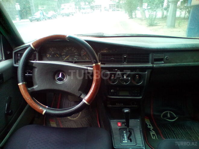 Mercedes 190 1990, 325,860 km - 2.0 l - Sumqayıt
