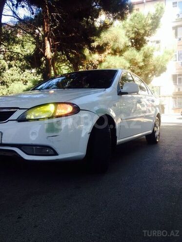 Daewoo Gentra 2014, 200,000 km - 1.5 l - Bakı
