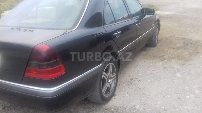 Mercedes C 220 1995, 219,148 km - 2.2 l - Sumqayıt