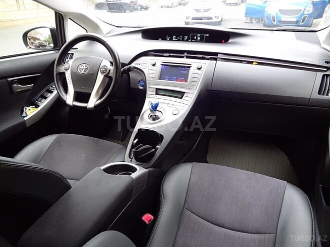Toyota Prius 2012, 157,000 km - 1.8 l - Bakı