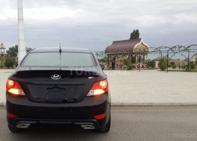 Hyundai Accent 2011, 99,800 km - 1.4 l - Sumqayıt