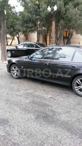 BMW 520 2003, 210,000 km - 2.2 l - Bakı