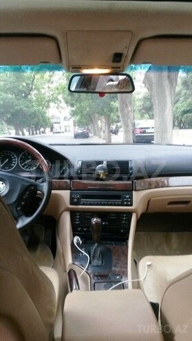 BMW 520 2003, 210,000 km - 2.2 l - Bakı