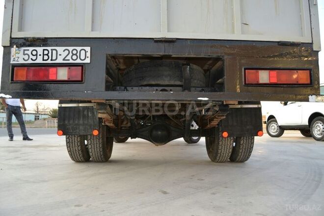 GAZ 330202-740 2002, 300,000 km - 2.3 л - Şirvan