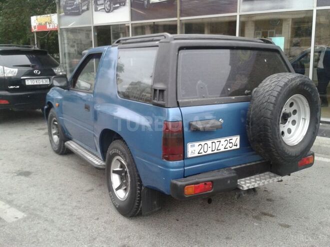 Opel Frontera 1993, 195,000 km - 2.0 l - Bakı