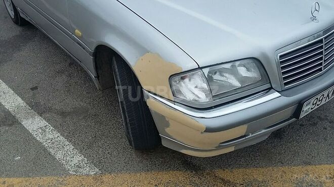 Mercedes C 220 1998, 313,800 km - 2.2 l - Bakı
