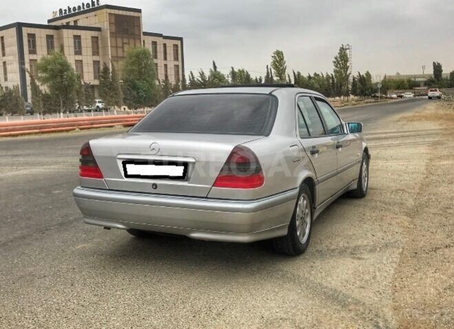 Mercedes C 180 1997, 210,000 km - 1.8 л - Bakı