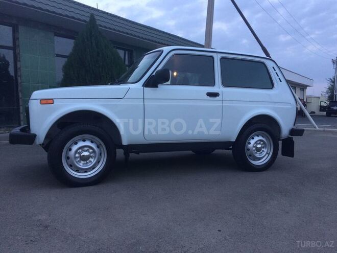 LADA (VAZ) Niva 2014, 39,000 km - 1.7 l - Göygöl