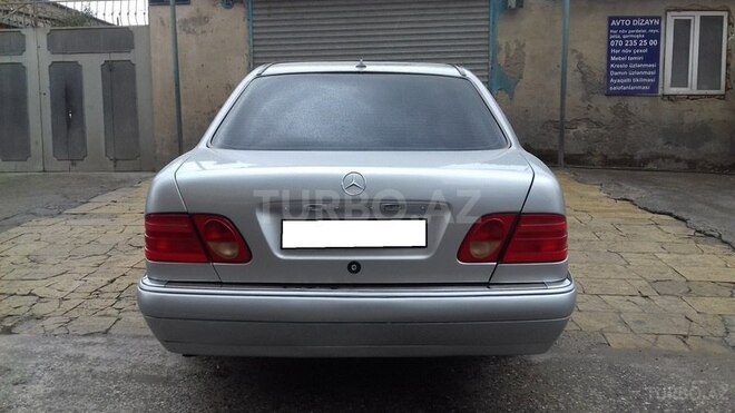 Mercedes E 230 1995, 340,000 km - 2.3 l - Bakı