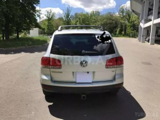 Volkswagen Touareg 2004, 185,000 km - 3.2 l - Bakı
