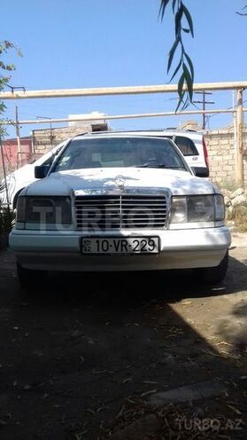 Mercedes E 200 1987, 150,000 km - 0.2 l - Bakı