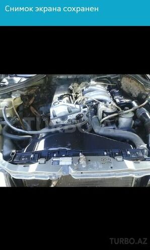 Mercedes E 200 1990, 185,000 km - 2.0 l - Bakı