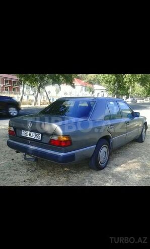 Mercedes E 200 1990, 185,000 km - 2.0 l - Bakı