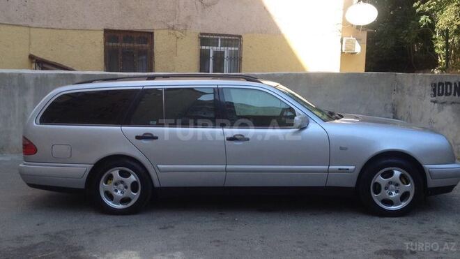Mercedes E 230 1997, 349,837 km - 2.3 l - Bakı