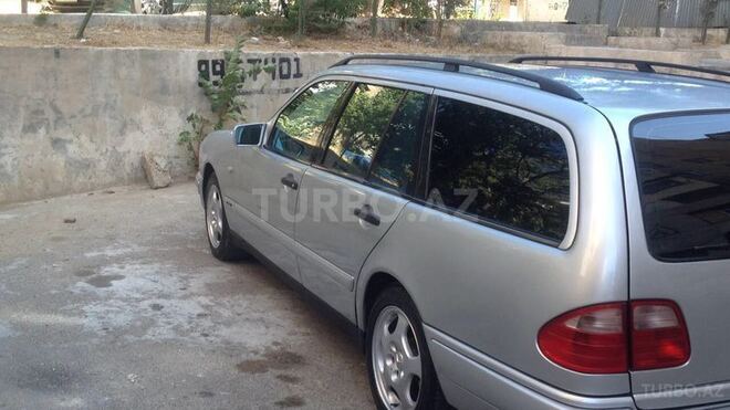 Mercedes E 230 1997, 349,837 km - 2.3 l - Bakı