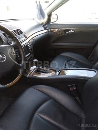 Mercedes E 200 2005, 240,000 km - 1.8 l - Bakı