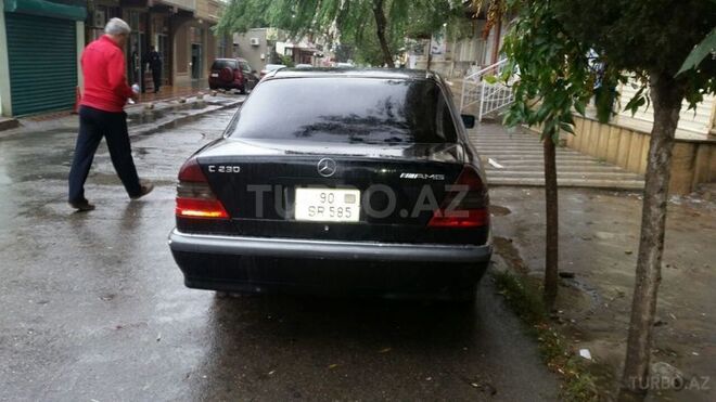 Mercedes C 230 1999, 178,023 km - 2.3 l - Bakı