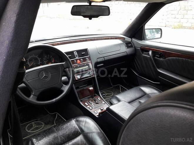 Mercedes C 230 1997, 280,000 km - 2.3 л - Bakı