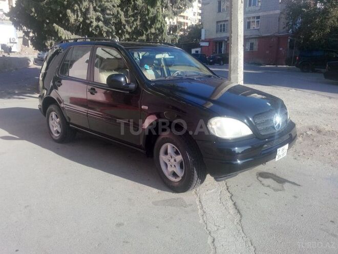 Mercedes ML 320 1999, 188,304 km - 3.2 l - Bakı