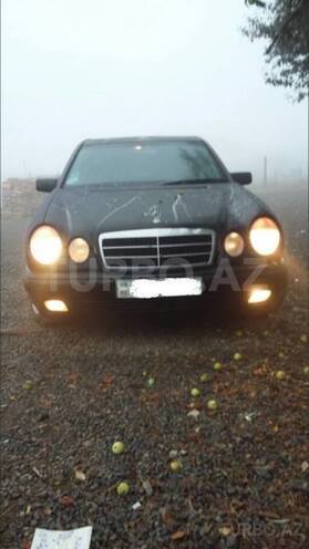 Mercedes E 240 1998, 270,000 km - 2.4 l - Lerik