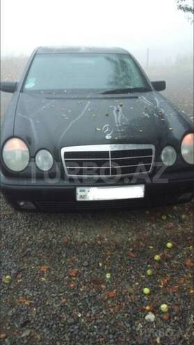 Mercedes E 240 1998, 270,000 km - 2.4 l - Lerik