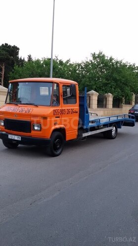 Mercedes 609 D 1984, 430,000 km - 4.2 l - Bakı