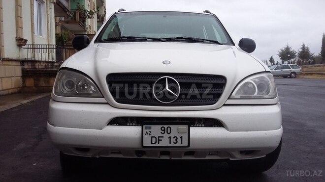 Mercedes ML 320 1999, 176,000 km - 3.2 l - Zaqatala