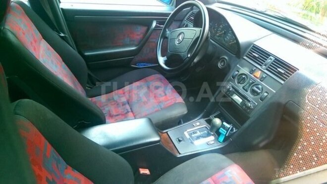 Mercedes C 180 1996, 230,000 km - 1.8 l - Bakı