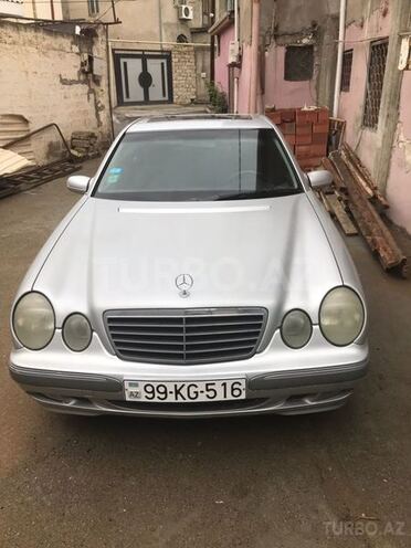 Mercedes E 200 2000, 282,000 km - 2.0 l - Bakı