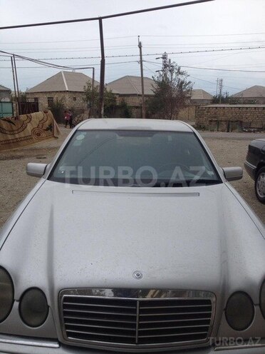 Mercedes E 230 1996, 300,000 km - 2.3 l - Sumqayıt