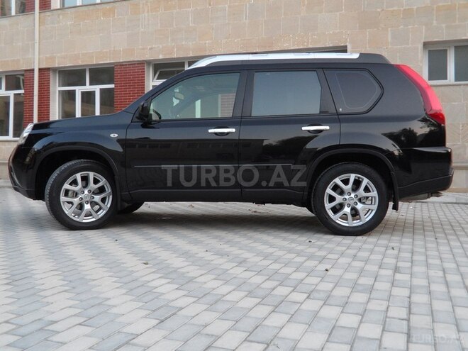 Nissan X-Trail 2015, 38,400 km - 2.5 l - Bakı