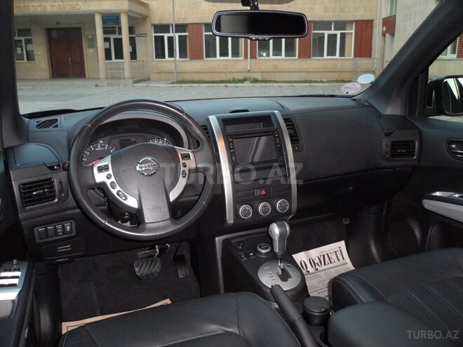 Nissan X-Trail 2015, 38,400 km - 2.5 l - Bakı