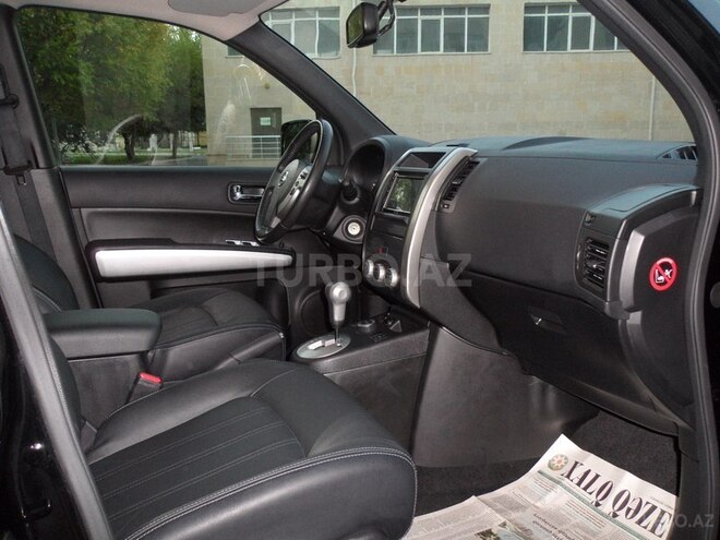 Nissan X-Trail 2015, 38,400 km - 2.5 l - Bakı