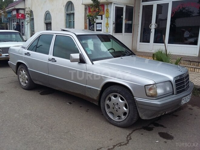 Mercedes 190 1987, 350,000 km - 2.5 л - Masallı