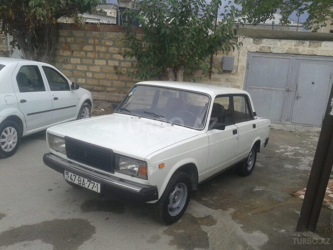 LADA (VAZ) 2107 1983, 270,000 km - 1.6 l - Bakı