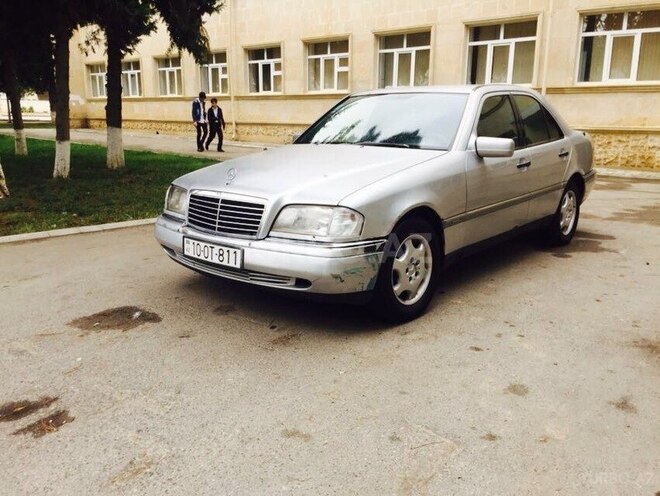 Mercedes C 220 1995, 413,000 km - 2.2 л - Bakı