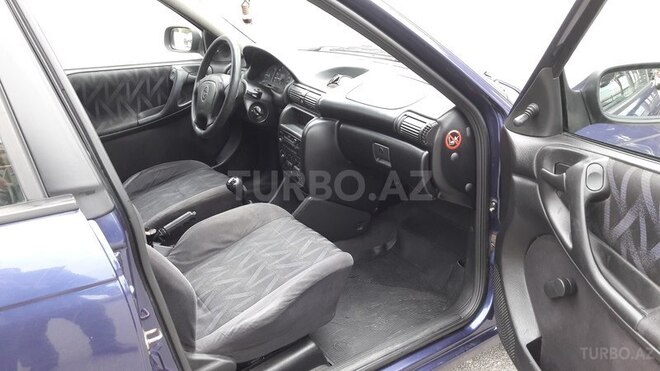 Opel Astra 1996, 175,000 km - 1.6 l - Sumqayıt