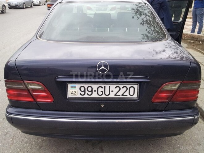 Mercedes E 220 2000, 278,456 km - 2.2 l - Sumqayıt