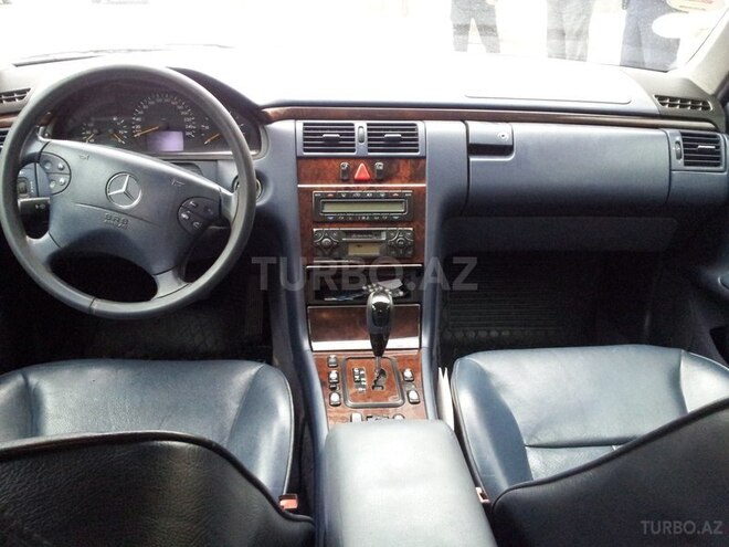 Mercedes E 220 2000, 278,456 km - 2.2 l - Sumqayıt