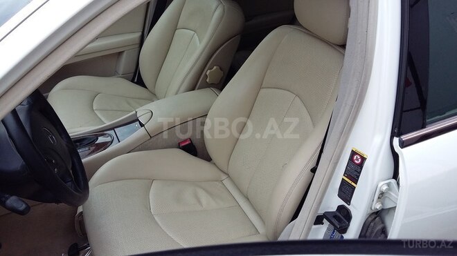 Mercedes E 240 2003, 229,000 km - 2.4 l - Bakı