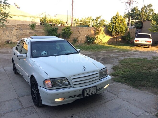 Mercedes C 230 1998, 237,000 km - 2.3 l - Sumqayıt
