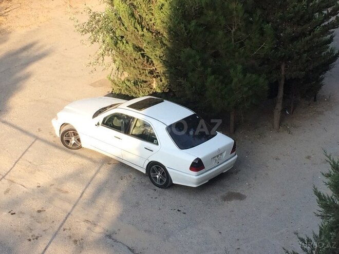 Mercedes C 230 1998, 237,000 km - 2.3 l - Sumqayıt