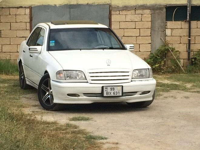 Mercedes C 230 1998, 237,000 km - 2.3 l - Sumqayıt