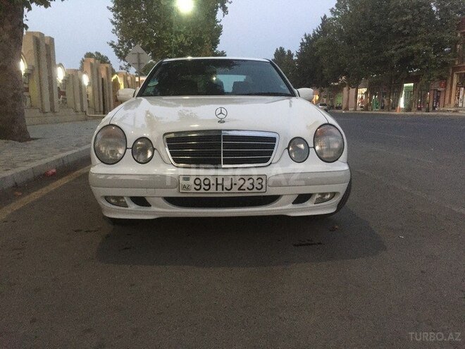 Mercedes E 220 2001, 398,767 km - 2.2 л - Ağstafa