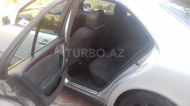 Mercedes E 240 1999, 230,000 km - 2.4 l - Bakı