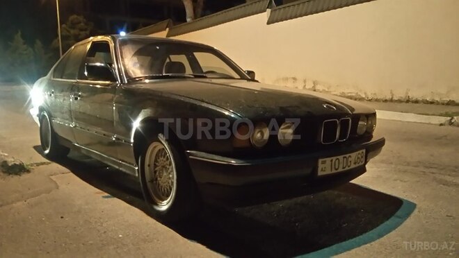 BMW 520 1992, 525,000 km - 0.2 l - Bakı