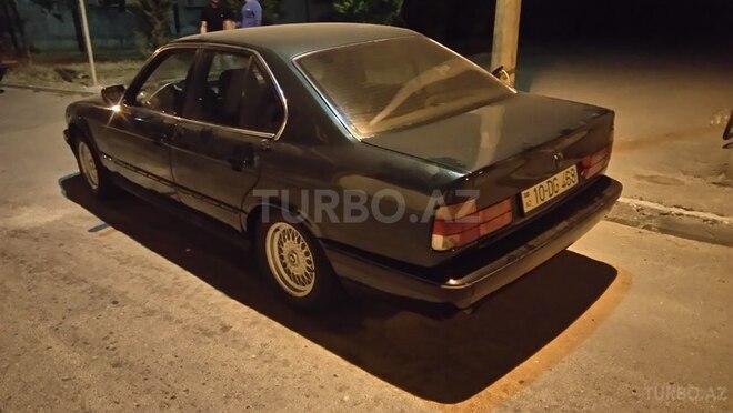 BMW 520 1992, 525,000 km - 0.2 l - Bakı