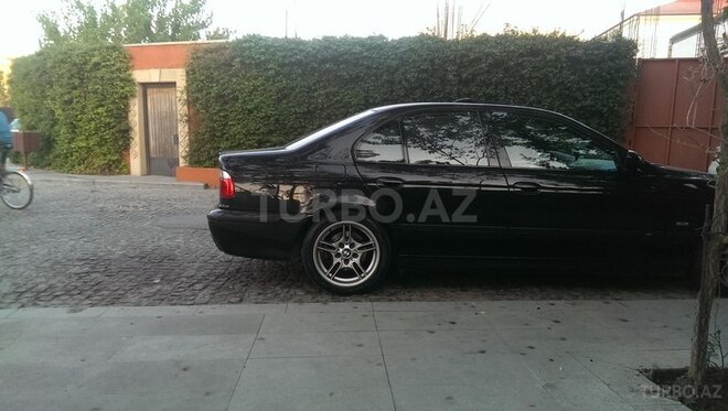 BMW 530 2001, 291,744 km - 3.0 l - Bakı