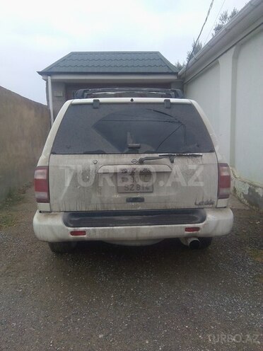 Nissan Pathfinder 2001, 286,000 km - 3.5 l - Bakı