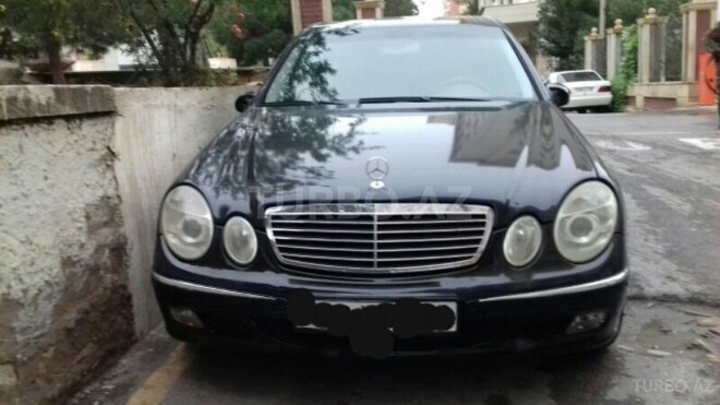 Mercedes E 320 2002, 226,000 km - 3.2 l - Bakı